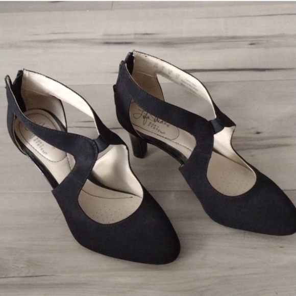 LIFESTRIDE GIOVANNA 2 pumps - Picture 1 of 5